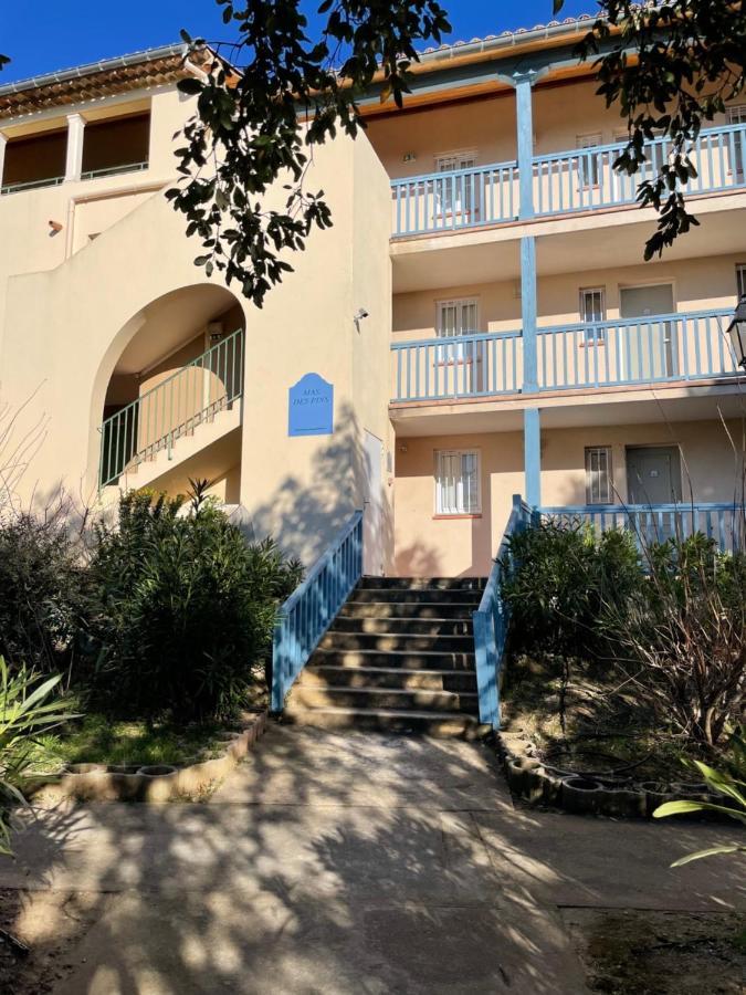 Appart. Vue Mer Avec Piscine - Golfe De St Tropez Les Issambres Exterior foto